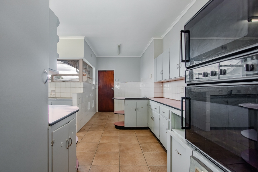 To Let 3 Bedroom Property for Rent in Denneburg Western Cape